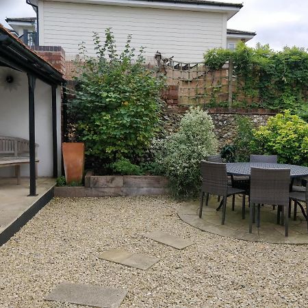 Henry VIII Cottage In The Heart Of Henley Extérieur photo