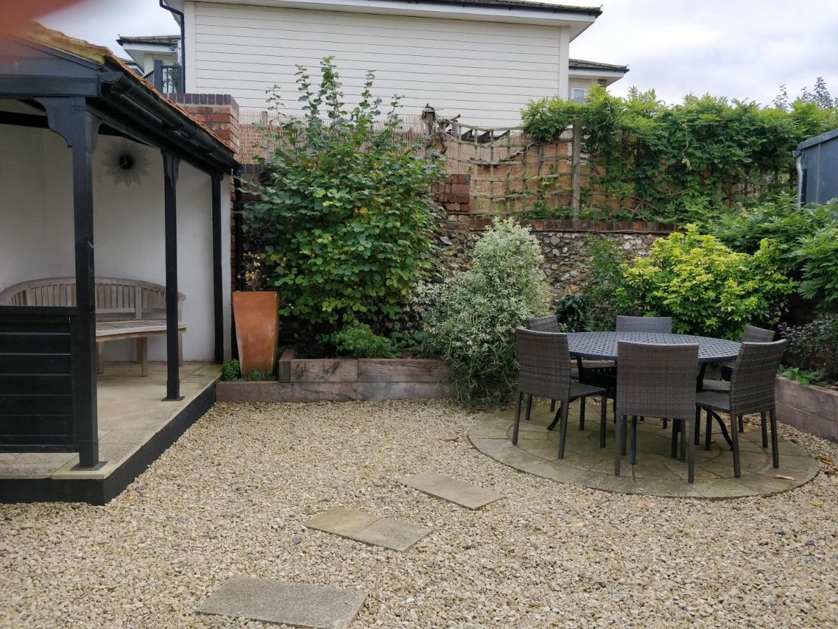 Henry VIII Cottage In The Heart Of Henley Extérieur photo