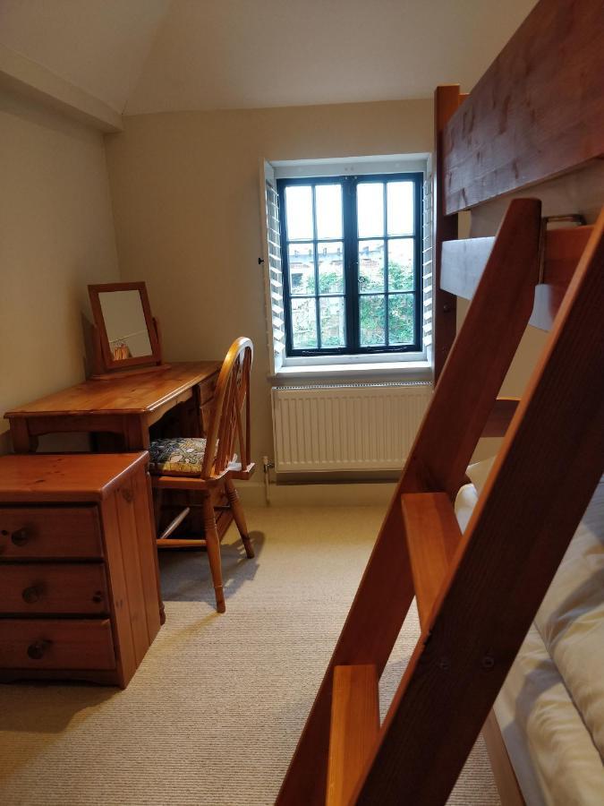 Henry VIII Cottage In The Heart Of Henley Extérieur photo